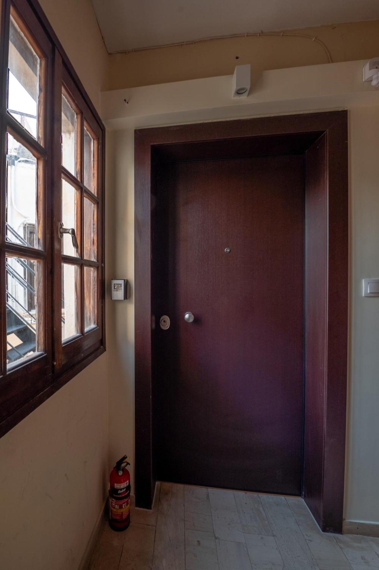 Live Life Plaka Apartment Athens Luaran gambar