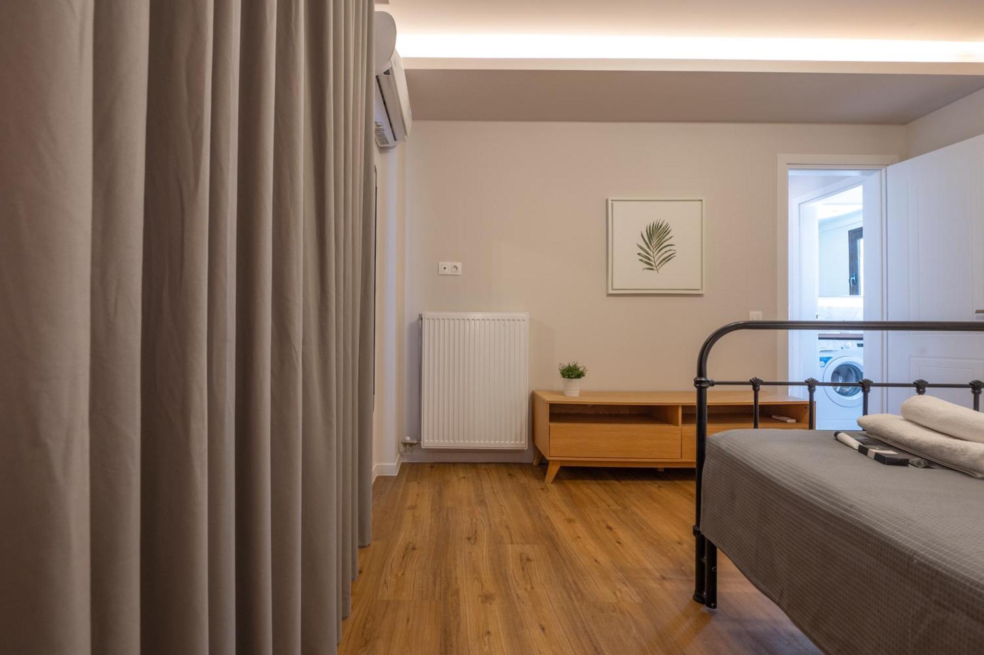 Live Life Plaka Apartment Athens Luaran gambar