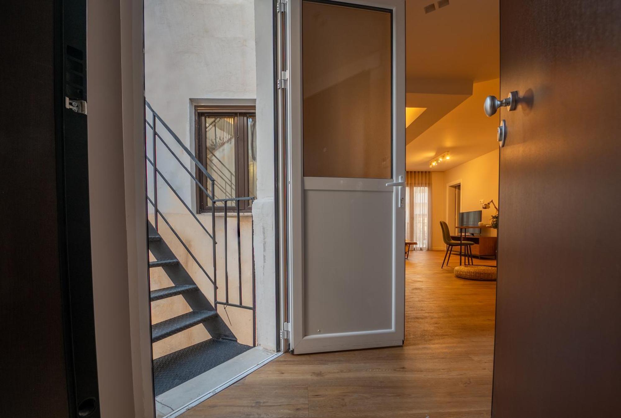 Live Life Plaka Apartment Athens Luaran gambar
