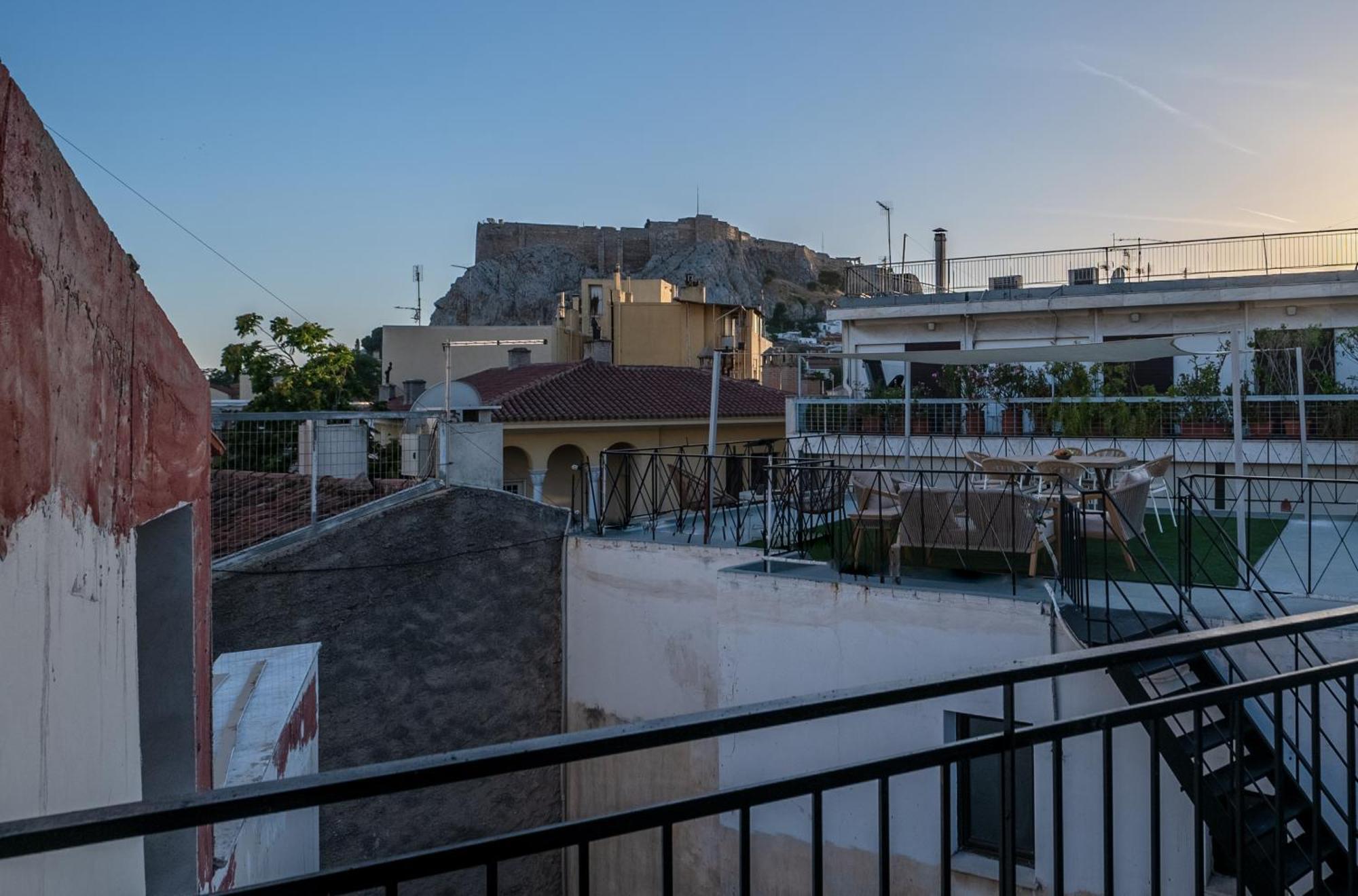 Live Life Plaka Apartment Athens Luaran gambar